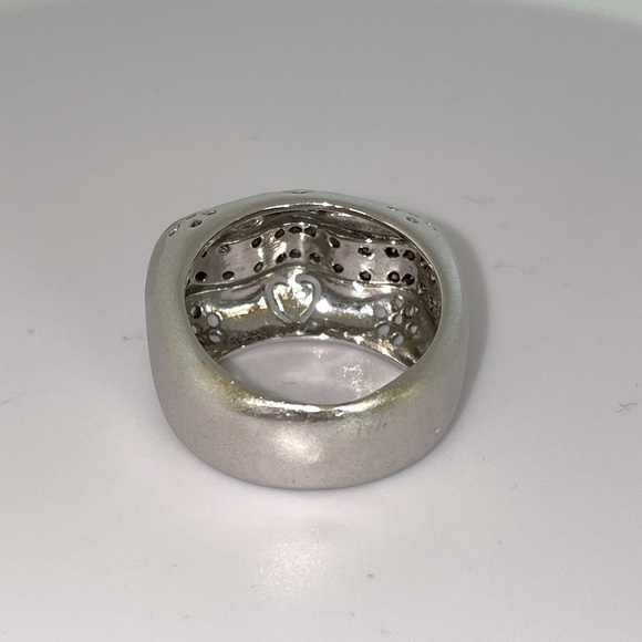 Solid Heavy Real 14K REAL White Gold Modern Hearts Flowers Bold Ring - Picture 15 of 17